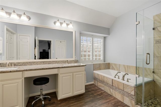 4034 Ridgepoint Drive, Pearland, TX 77584