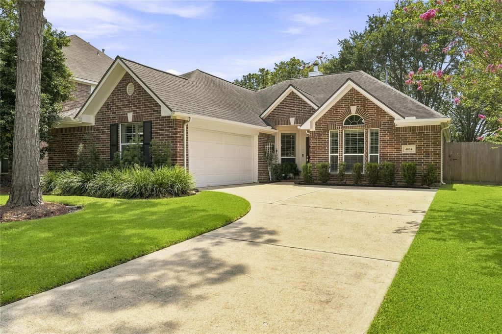 4034 Ridgepoint Drive, Pearland, TX 77584