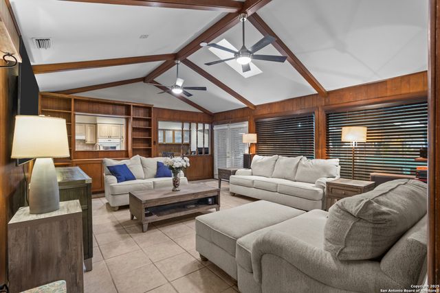 6414 View Pt, San Antonio, TX 78229