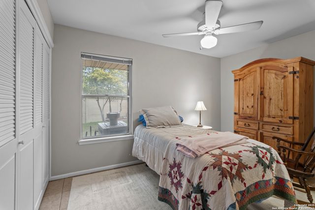 6414 View Pt, San Antonio, TX 78229