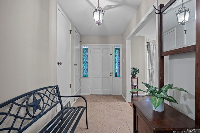 6414 View Pt, San Antonio, TX 78229