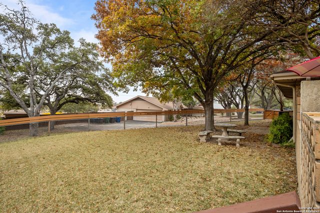 6414 View Pt, San Antonio, TX 78229