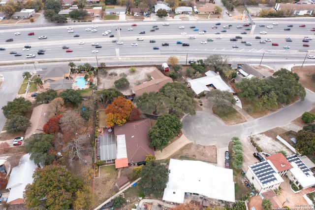 6414 View Pt, San Antonio, TX 78229