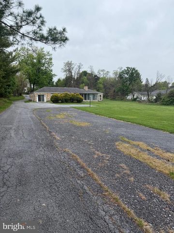 4041 LINGLESTOWN RD, Harrisburg, PA 17112