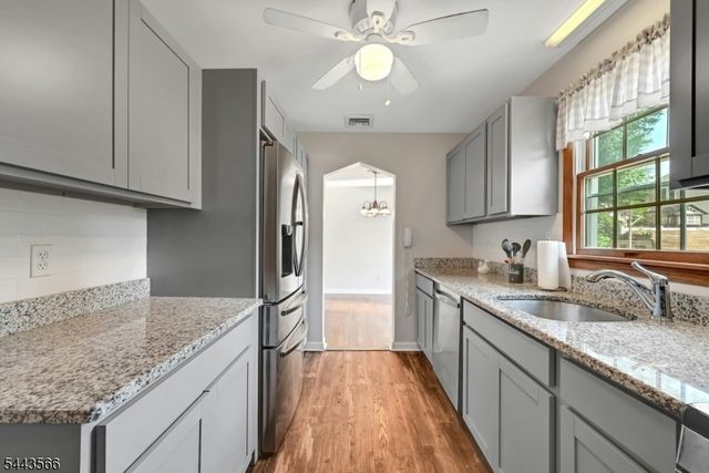 71 View St, Bergenfield Boro, NJ 07621