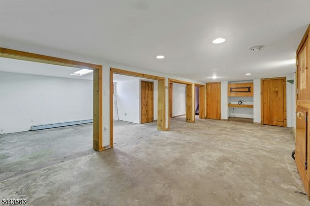 71 View St, Bergenfield Boro, NJ 07621