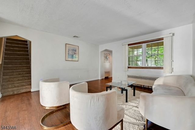 71 View St, Bergenfield Boro, NJ 07621