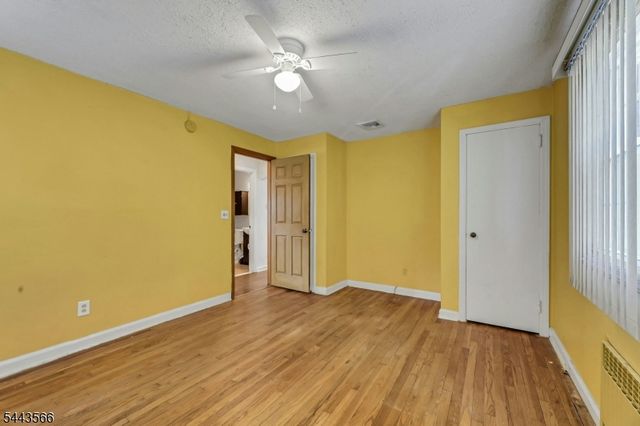 71 View St, Bergenfield Boro, NJ 07621