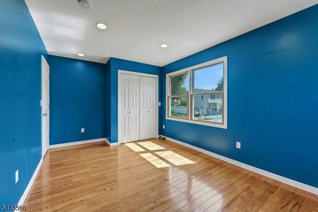 71 View St, Bergenfield Boro, NJ 07621