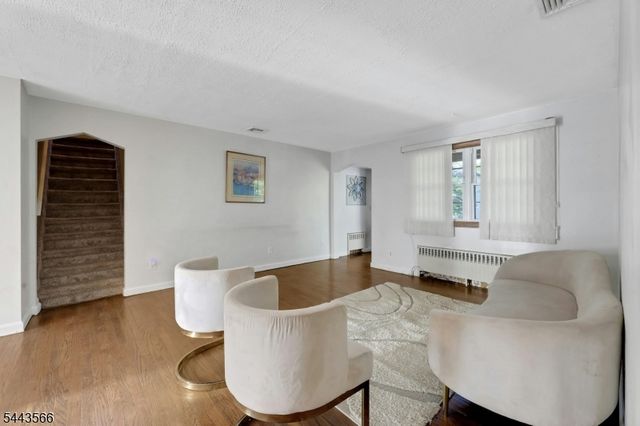 71 View St, Bergenfield Boro, NJ 07621