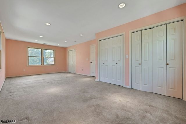 71 View St, Bergenfield Boro, NJ 07621