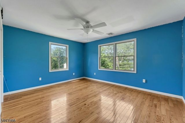 71 View St, Bergenfield Boro, NJ 07621