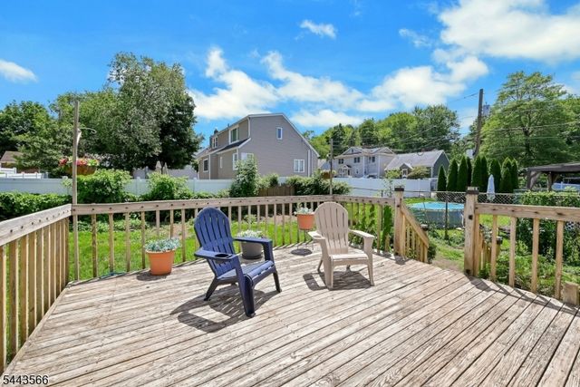 71 View St, Bergenfield Boro, NJ 07621
