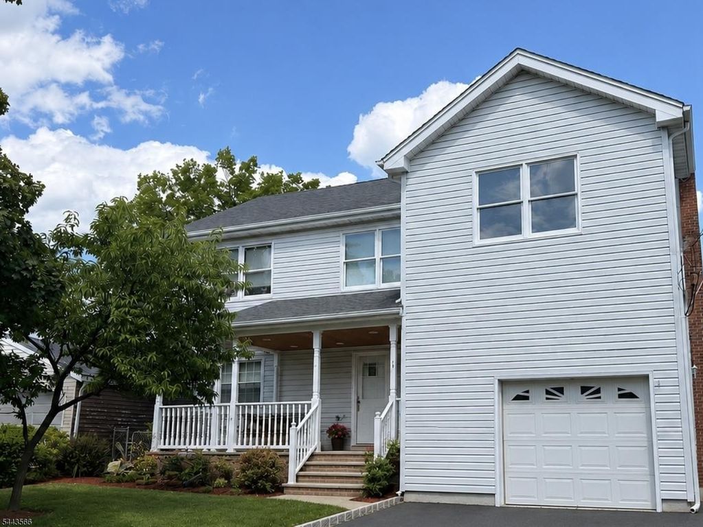 71 View St, Bergenfield Boro, NJ 07621