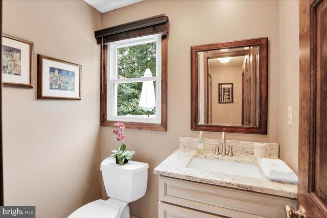 3609 HORSHAM DR, Mechanicsburg, PA 17050