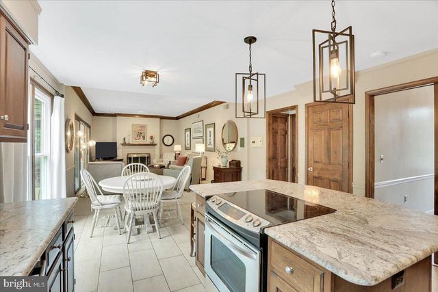 3609 HORSHAM DR, Mechanicsburg, PA 17050