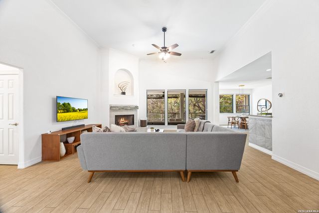 2818 Falling Brk, San Antonio, TX 78258