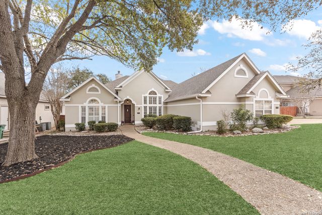 2818 Falling Brk, San Antonio, TX 78258