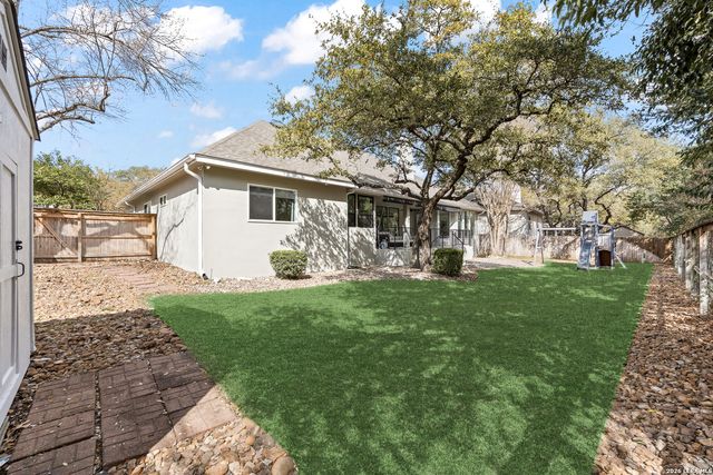 2818 Falling Brk, San Antonio, TX 78258