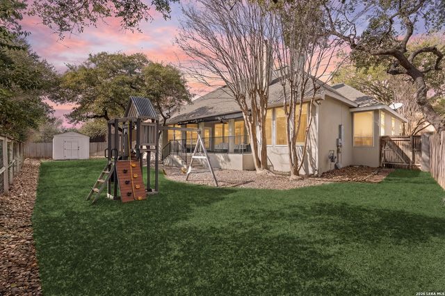 2818 Falling Brk, San Antonio, TX 78258