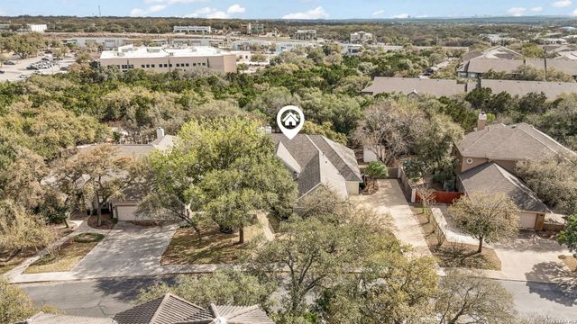 2818 Falling Brk, San Antonio, TX 78258