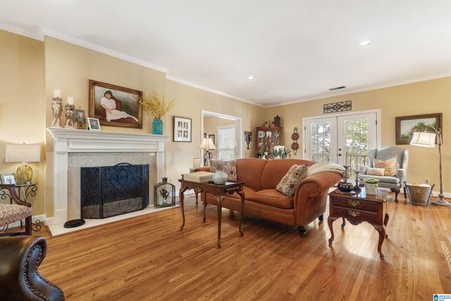 1136 AL SEIER ROAD, Hoover, AL 35226