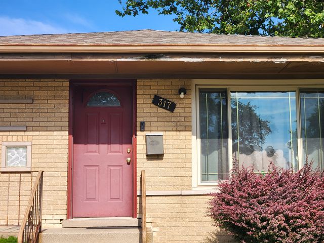 317 Madison Avenue, Calumet City, IL 60409