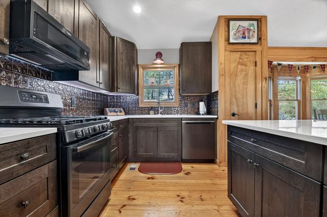 1831 Walnut Ridge, Ellijay, GA 30536