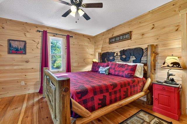 1831 Walnut Ridge, Ellijay, GA 30536
