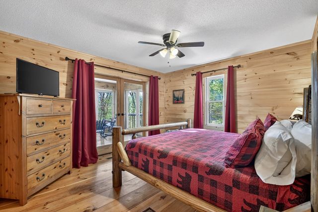 1831 Walnut Ridge, Ellijay, GA 30536
