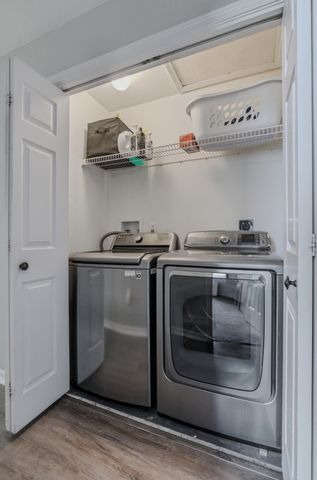 4804 LILLIAN DR, Columbia, MO 65202