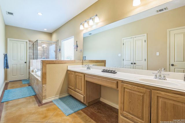 448 Western, Bandera, TX 78003