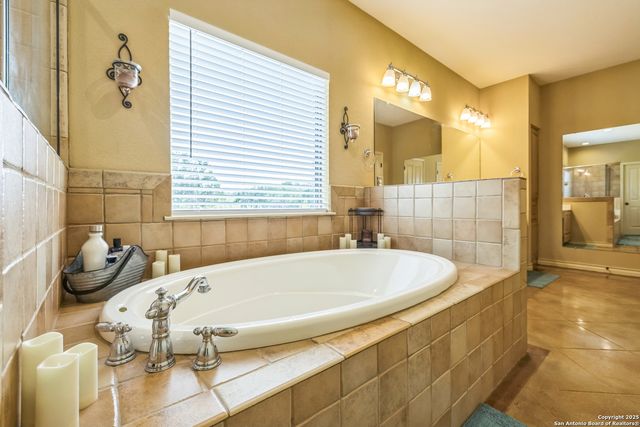 448 Western, Bandera, TX 78003