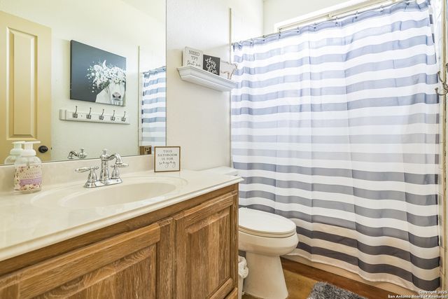 448 Western, Bandera, TX 78003