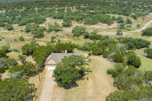 448 Western, Bandera, TX 78003