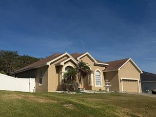 5667 VINTAGE VIEW AVENUE, Lakeland, FL 33812