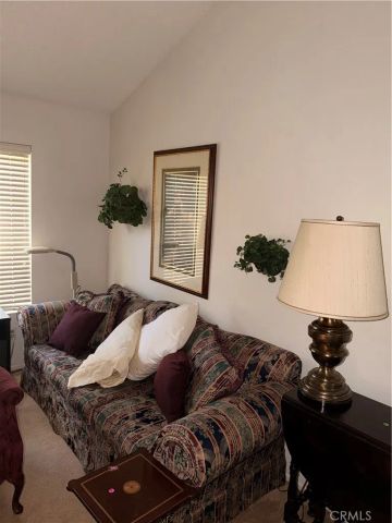 933 Creekside Dr. 126, Fullerton, CA 92833