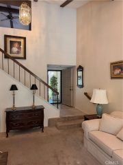 933 Creekside Dr. 126, Fullerton, CA 92833
