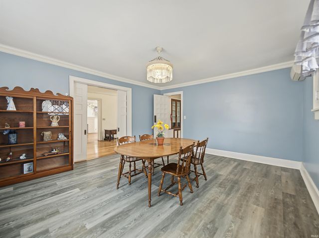 731 SE Riverside Drive, Evansville, IN 47713