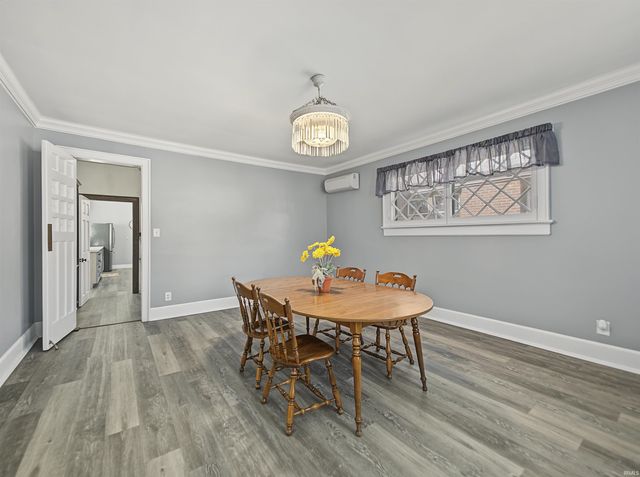 731 SE Riverside Drive, Evansville, IN 47713