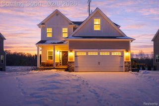 6275 Summerbrooke Circle, Handy Township, MI 48836