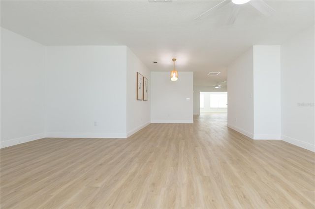 1616 BENTWOOD DRIVE, Sun City Center, FL 33573