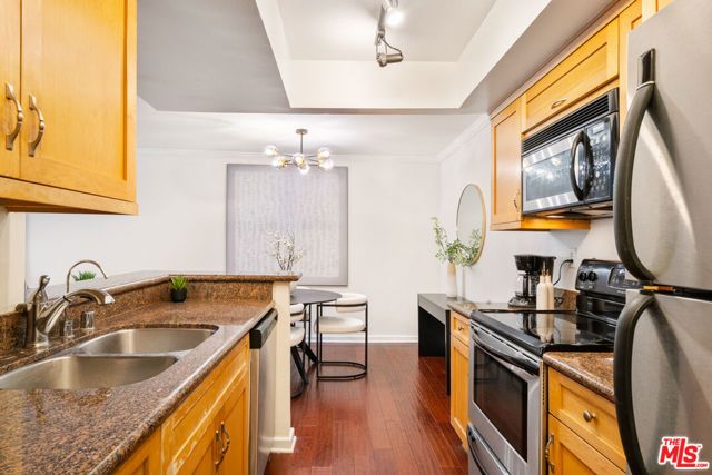 1745 Camino Palmero Street 104, Los Angeles, CA 90046