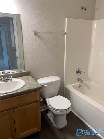 148 Whitestone Drive, Huntsville, AL 35810