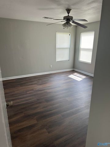 148 Whitestone Drive, Huntsville, AL 35810