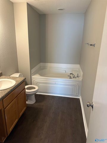 148 Whitestone Drive, Huntsville, AL 35810