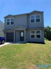 148 Whitestone Drive, Huntsville, AL 35810