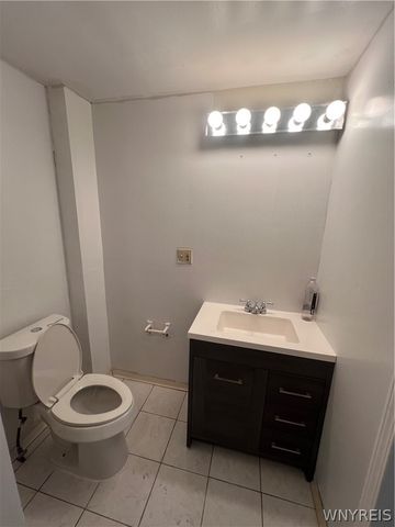 1326 Garden Avenue, Niagara Falls, NY 14305