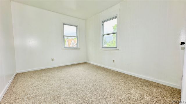 1326 Garden Avenue, Niagara Falls, NY 14305