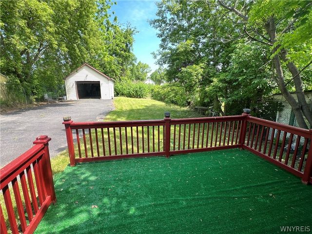 1326 Garden Avenue, Niagara Falls, NY 14305